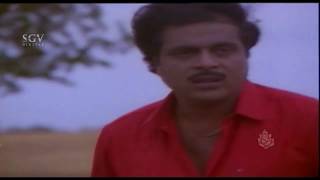 Ambarish saved old man from Rowdies | Best Action Scenes of Kannada Movies