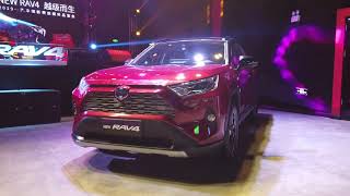 丰田同门只差3000元，威兰达 RAV4荣放怎么选