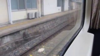 JR東日本キハ110系「飯山線」越後川口行きがJR長野駅を発車（車内より）