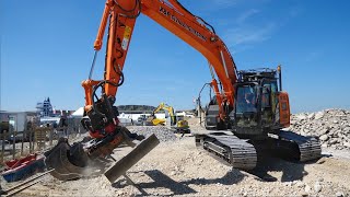 Hitachi Zaxis 225US LC at Hillhead 2018