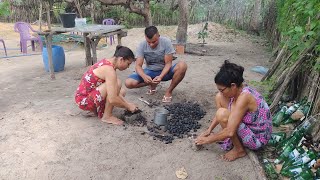 ENTARDECER NA ROÇA ASSANDO CASTANHA DE CAJU COM A FAMÍLIA