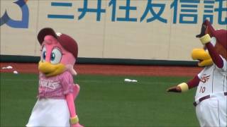 20170527 試合終了後のクラッチ＆クラッチーナ その②