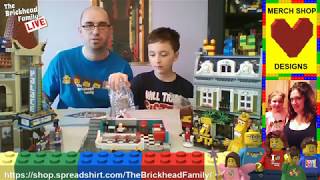LIVE Building the LEGO Downtown Diner Bag 2