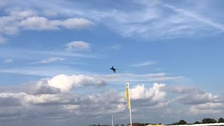 AGGRESSIVE F-16 LOW PASS