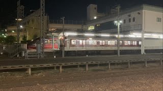 18時~20時台の近鉄津駅、JR津駅