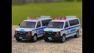 596 models 1:64 COPS