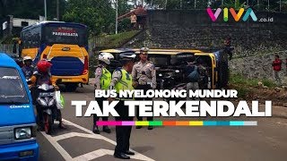 Mencekam! Detik-detik Bus Nyelonong Mundur Sampai Terguling di Puncak