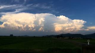 タイムラプラス動画 積乱雲