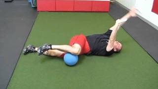 EricCressey.com: Side-Lying Internal-External Rotation