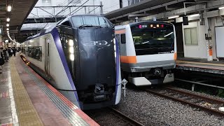 E353系 S116編成 特急あずさ42号新宿行が6分遅れて立川駅3番線を発車するシーン