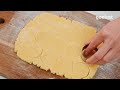 salatini di frolla con mousse di mortadella perfetti da preparare alla cena di natale