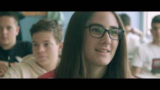 Falsi amici | Cortometraggio School Movie