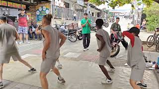 Comuna 13, Medellin, Break dancers, Colombia