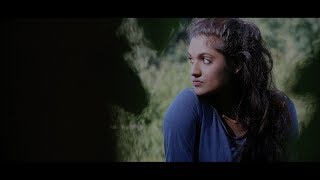 Uyirukkul uraikindra tharunam | Official music video