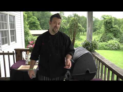 How to Make Grilled Salmon Using Foil : Grilling Out How to Make Grilled Salmon Using Foil : Grilling Out