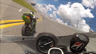 Yamaha FZR400RR VS Kawasaki Ninja 400 at Daytona 10-20-2018