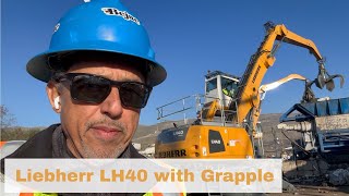 Liebherr LH40 with Grapple - scrap metal recycling