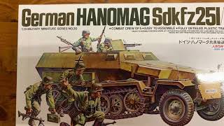 TAMIYA 1/35th SCALE WW2 GERMAN HALFTRACK HANOMAG MODEL