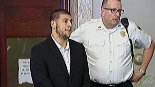 Ex-Patriot Tight End Aaron Hernandez Expected to Be Indicted for Murder