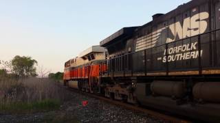 NS 25E w/NS #8105 (INTERSTATE Heritge Unit), NS C40-9W #9973