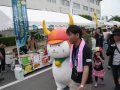 ひこにゃん　彦根城から休憩無しで伊丹の自衛隊へ！