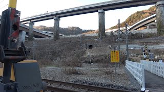 11両編成「特急あずさ20号」　中央線「新井踏切」　Chuo Line Arai railroad crossing　2019.1.19