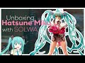 This Hatsune Miku Figure is Amazing! [Unboxing]