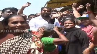 Nellore city YSRCP MLA candidate Anil Kumar Yadav Poluboina Election campaign