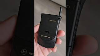 Motorola StarTAC Nostalgic Sounds #motorola #oldphone #cellphone #mobilephone #phoneguy #90skids