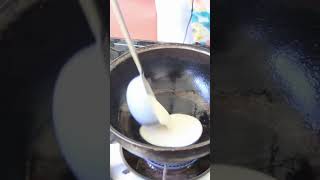 කිරිම කිරි රහට කිරි ආප්ප ලේසියෙන්ම හදමු / Let's make milk hoppers  #food #homemadefood #shorts