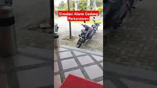 Simulasi Alarm Gedung Perkantoran