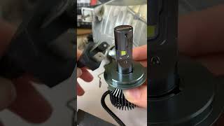 How to install the LED headlight H4 correctly?