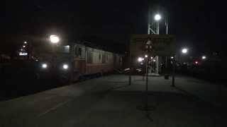 12107 LUCKNOW SUPERFAST EXP LOCO CHANGE AT IGATPURI - INDIAN RAILWAYS