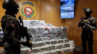 EmisiónVespertina| DNCD arresta capitán y sargento mayor con 237 paquetes de cocaína