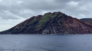 伊豆諸島　鳥島沖クルージング１