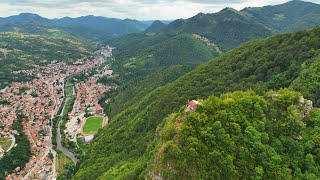 Заслон Опасен Зъб и Равни Дел над Тетевен - Dangerous tooth shelter and Ravni Del above Teteven