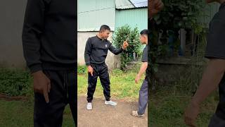 [176]Control when be figure pointed on face[THAO SELF DEFENSE] #shorts #vothuat #kungfu #martialarts