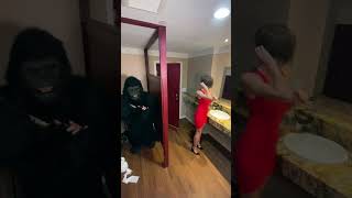 She freaked out! 🤣