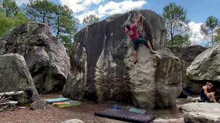 91.1 | 21 Rouge | Le Cure Dents | 6a | FONTAINEBLEAU BOULDERING