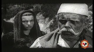 GUNAT PËRMBI TELA (Film Shqiptar/Albanian Movie)