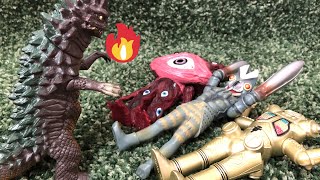 【ULTRAMAN】ベムラー VS ガンQ、バルタン星人、キングジョー まとめ