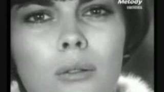 The Look of Love - French Cover - Les Yeux de L'Amour