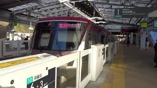 東急6000系6106F（急行中央林間行き）、東武50050系51061F（各駅停車押上行き）