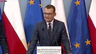 Konferencja prasowa minister finansów, rzecznika rządu oraz wiceszefa MSWiA