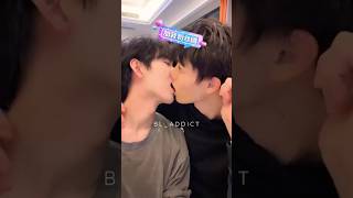 bl tongue kiss 😘💋suck🤤#gay#bl#boylove#douyin#yaoi#lgbt#unholy #fypシ゚viral