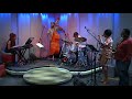 Viwe Mkizwana performs on Kaya Live