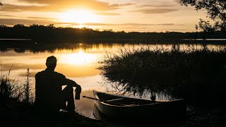 Canoe Camping DOWN UNDER! Bush Tucker and an EPIC Sunrise!