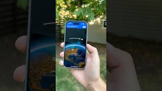 iPhones on iOS 18 get satellite messages! This works on the iPhone 14 and later 🛰️ #tech #ios