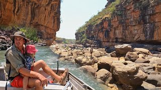 Single Dad Sailing into Remote KIMBERLEY AUSTRALIA - Hiking into a HUGE chasm, waterfalls & ROCK ART