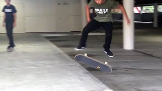 LIVE SKATE SUPPORT KICKFLIP MANUAL